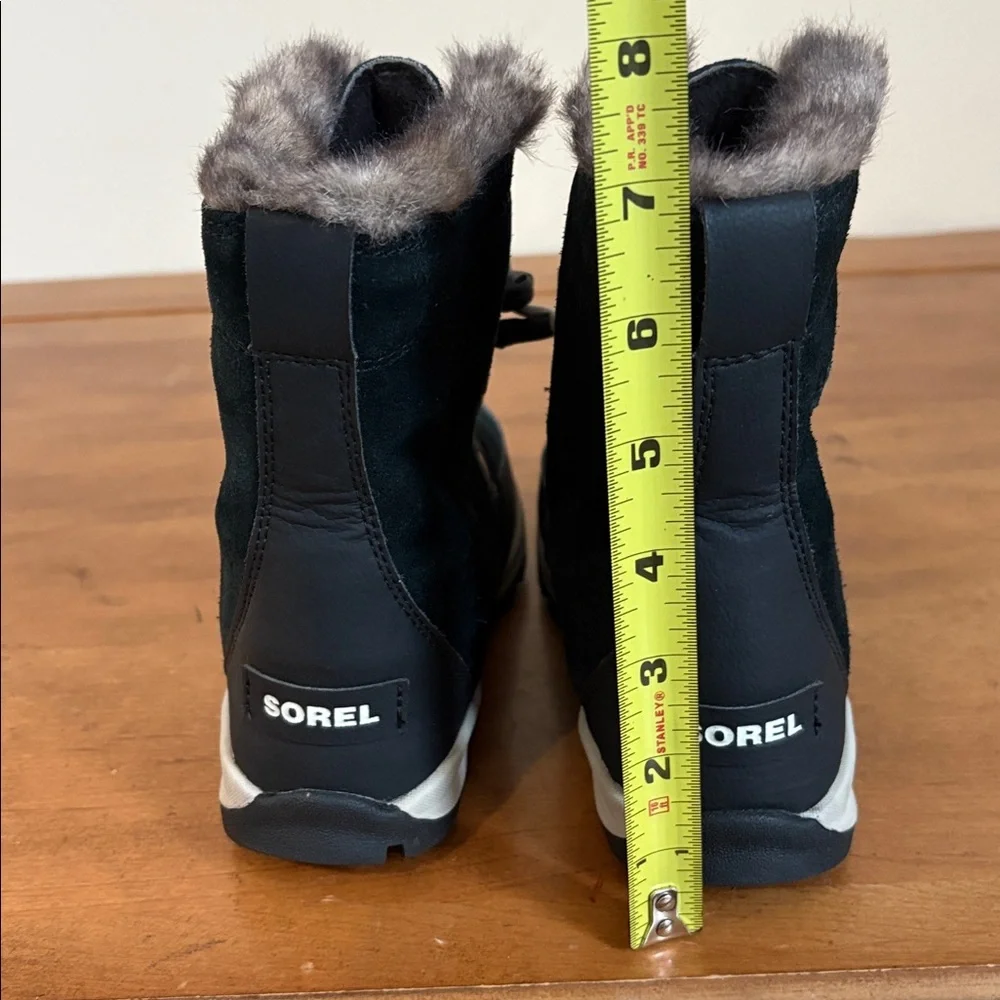 Sorel Whitney Suede Boots with Faux Fur Trim Size 3